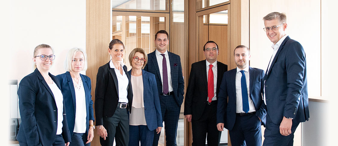 Dr. Werner Borns, Rechtsanwalt in Gänserndorf - und sein Team